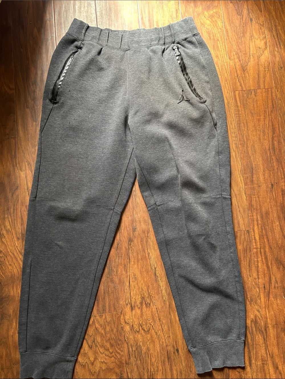 Jordan Boys Black/Charcoal Sweat Joggers Size Large.